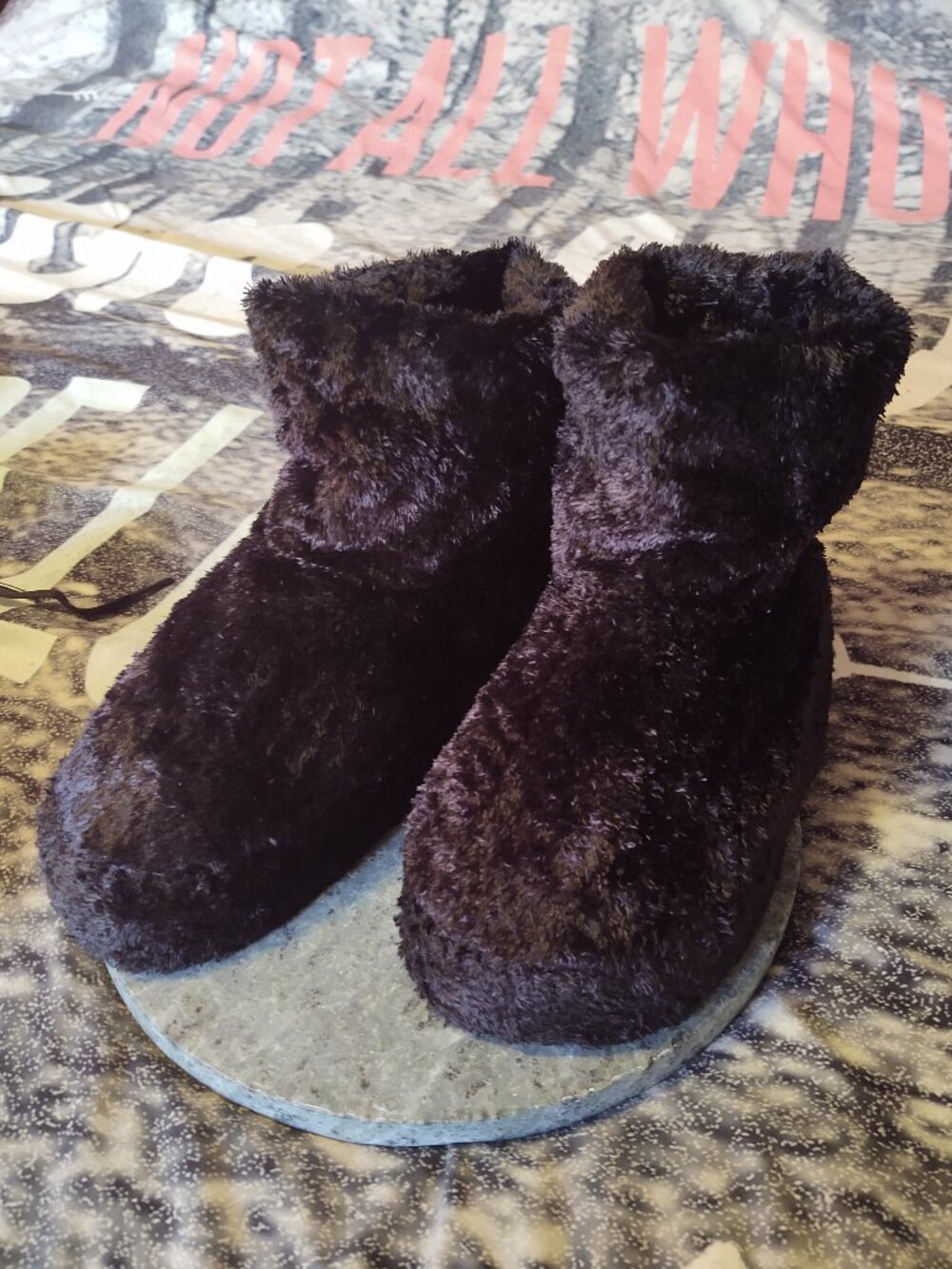 Vibrating Massage Fuzzy Bootie Slippers Black Large